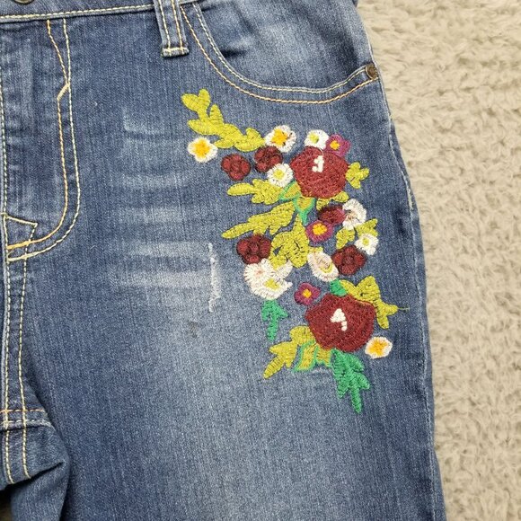 Vigold Jeans Girls 16 1/2 Plus Blue Straight Floral Embroidered Denim *Read* - Picture 6 of 15